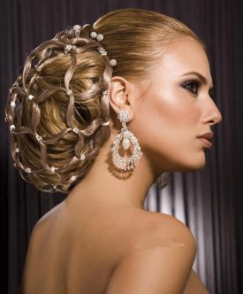 Amazing Prom Hairstyles & Ideas