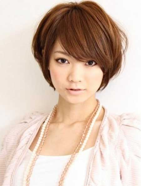 Best Short Hairstyles for Round Faces