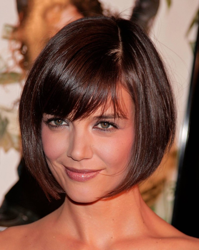 Fearsome Short Hairstyles for Round Faces