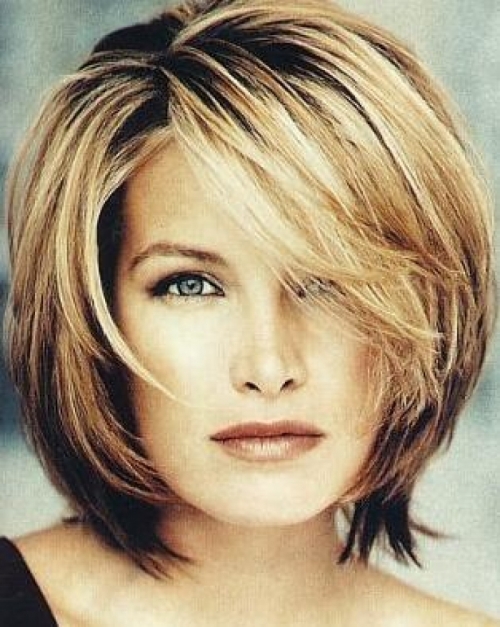 Hairstyles for Women Over 40 short hair