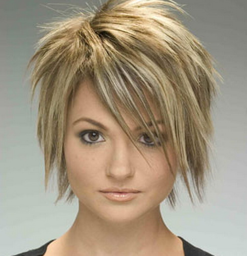 Layered Hairstyles for Short Hair Images