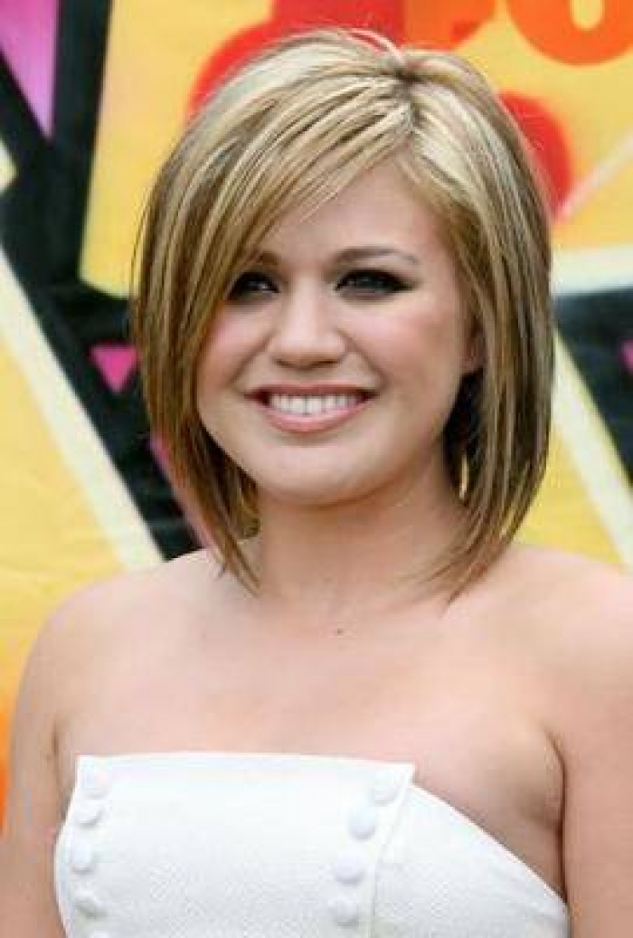 Short Haircuts for Oval Faces Ideas