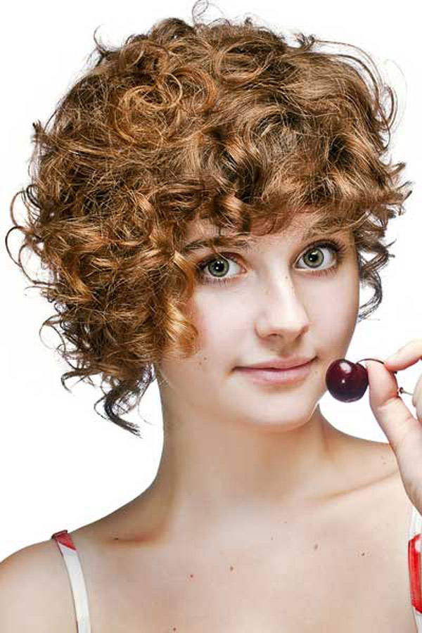 short naturally curly hairstyles
