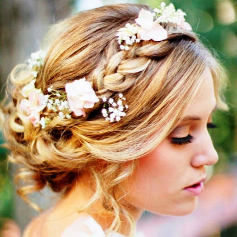 Beach Wedding Hairstyles For Guests Excellence Hairstyles ...
