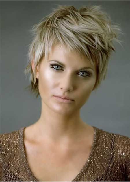 Cool Short Hairstyle for Thick Hair