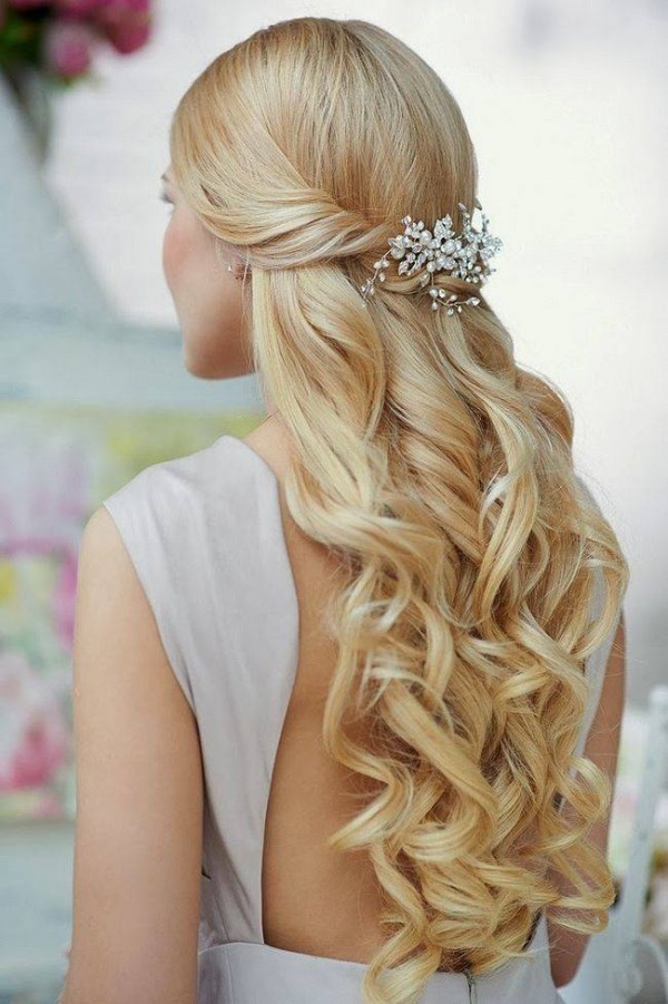 Famous Artist Homecoming Hairstyles For Long Hair Ideas
