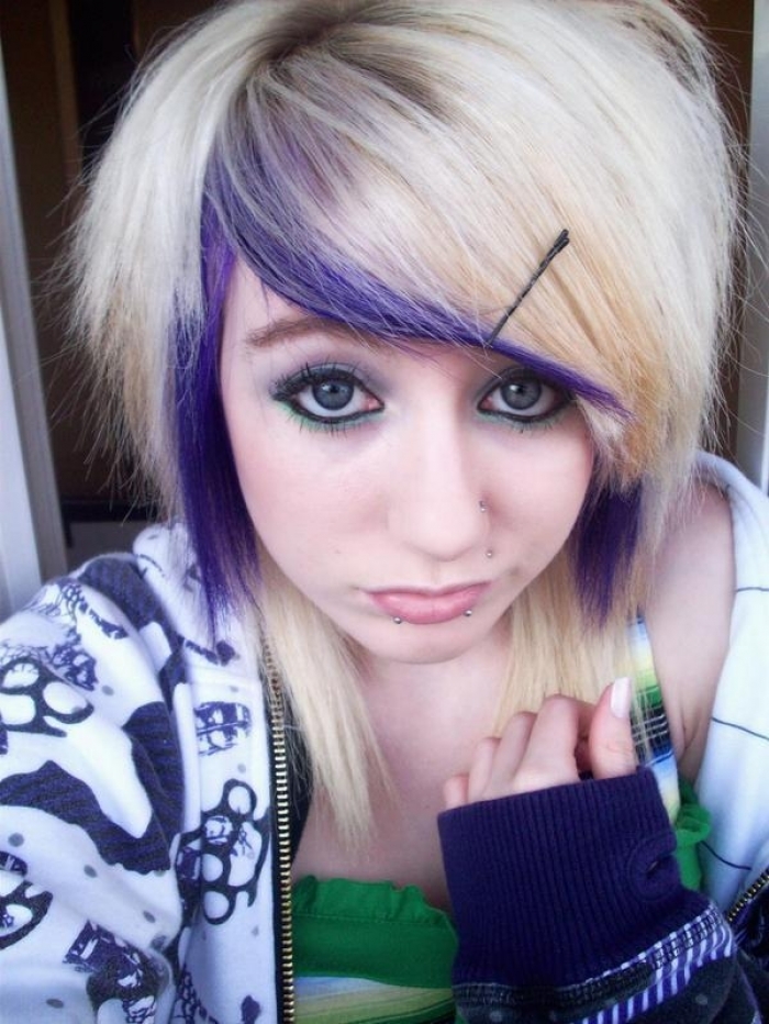 emo hairstyles for girls Image