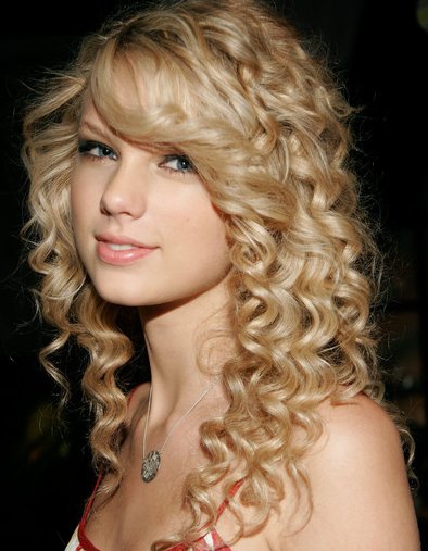 CURLY HAIRSTYLES