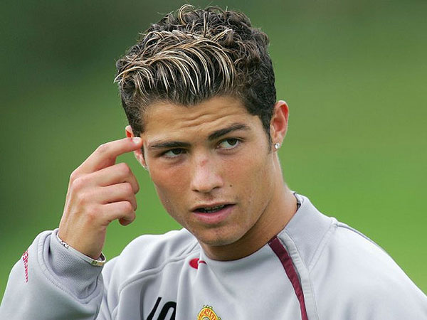 Cool Cristiano Ronaldo Hairstyle Collections