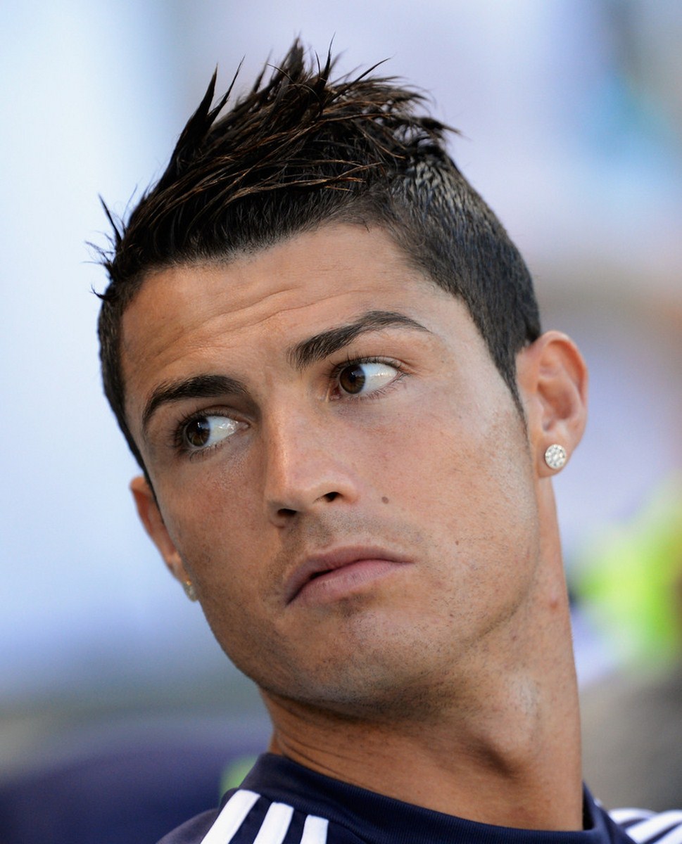 Cristiano-Ronaldo-Hairstyle-picture