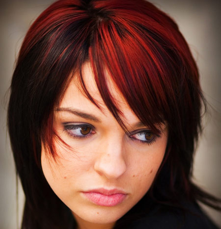 Edgy-Short-Red-Hairstyle
