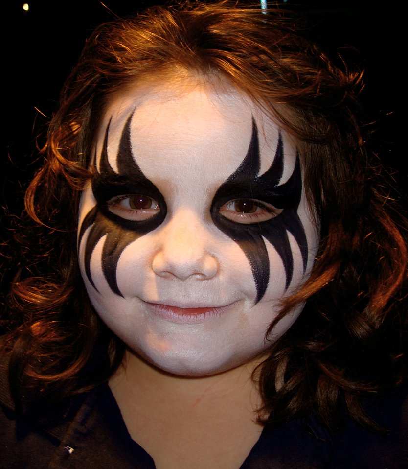 Cool and Scary Halloween Face Painting Ideas