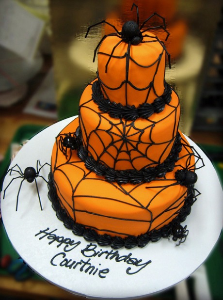 Ideas for Halloween Cakes from a Bakery
