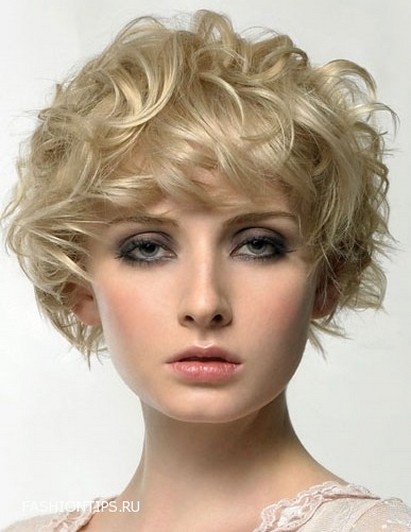 Short Curly Hairstyles For Work
