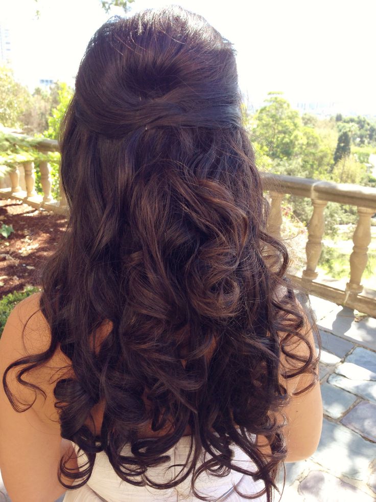 Wedding hair, long hair curly half up half down