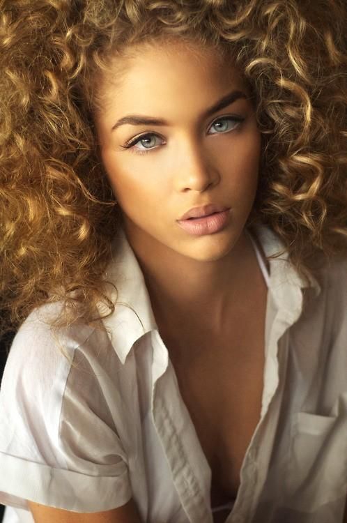 curly hairstyle images