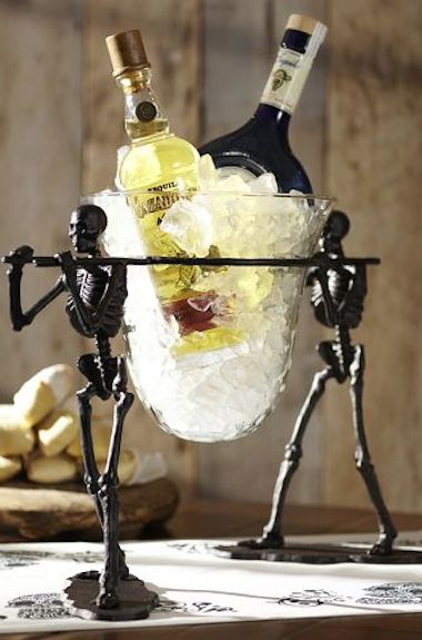 cute walking dead serving bowl stand