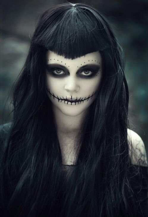 Halloween-diy-costume-makeup-scary