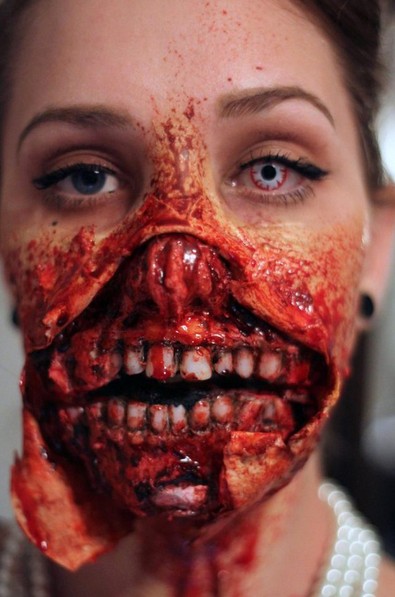 Scary Halloween makeup..