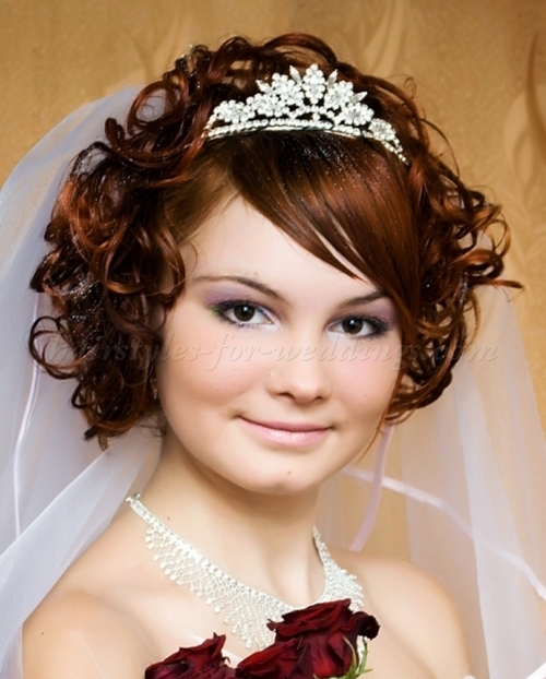 short wedding hairstyles for curly hair