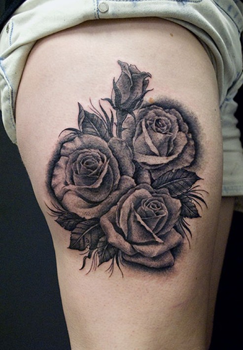 Rose-Tattoo-–-black-and-grey-Thigh