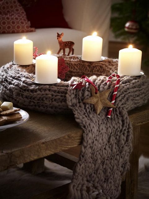 Cozy And Beautiful Knitted Christmas Ornaments..