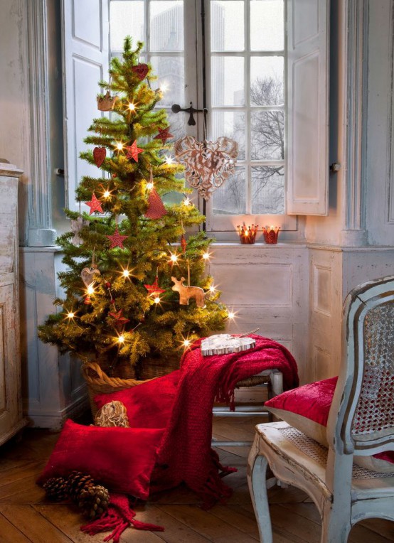 Holiday Decorations & Christmas Holiday Decor