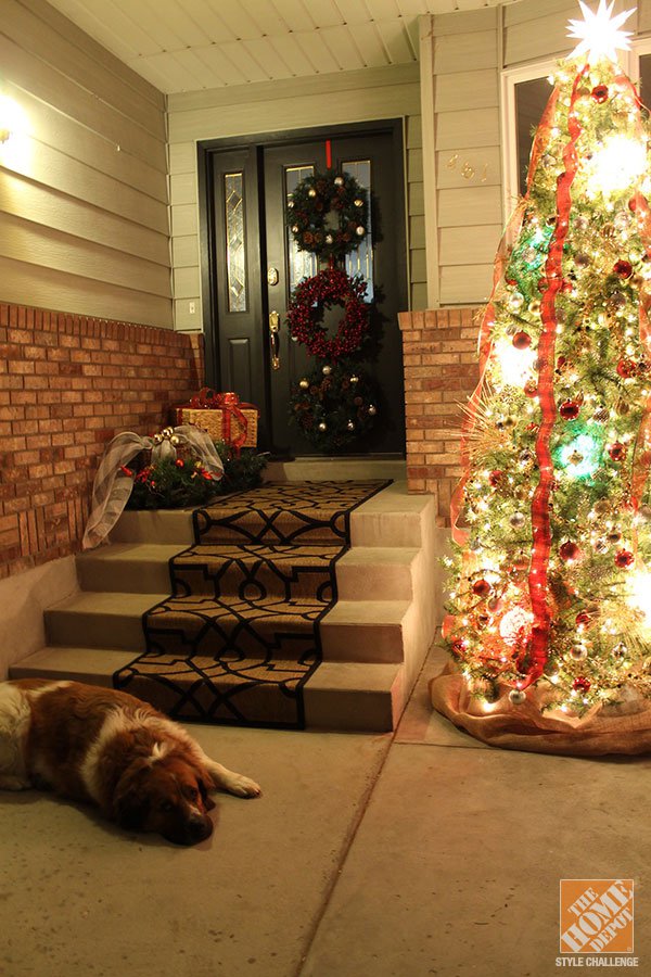 front-door-Christmas-decoration-