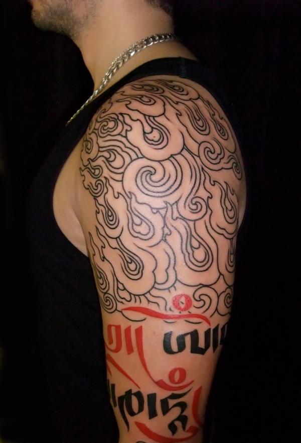 japanese-tribal-letter-tattoo-design600_8821