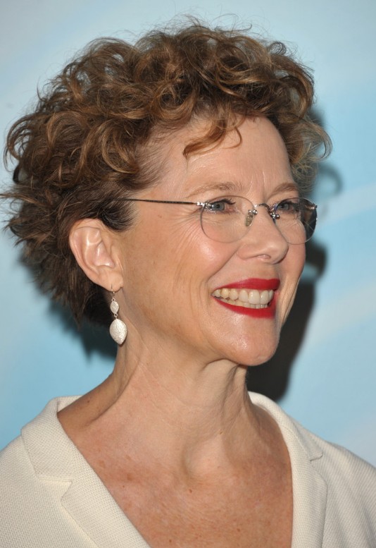 Short Curly Hairstyles for Women Over 50 with Glasses..