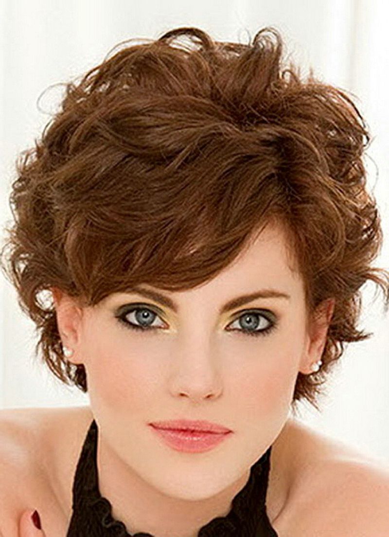 Short Hairstyles For Women With Curly Hair