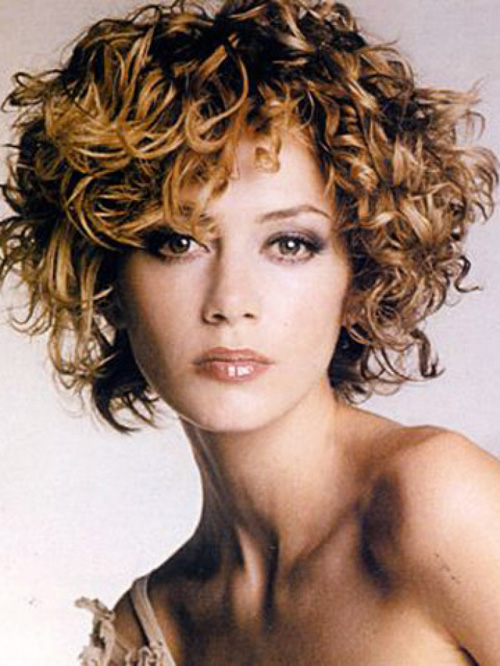 Short Hairstyles for Curly Hair images