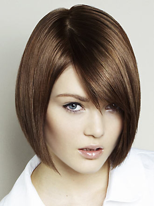 Short Straight Hairstyle
