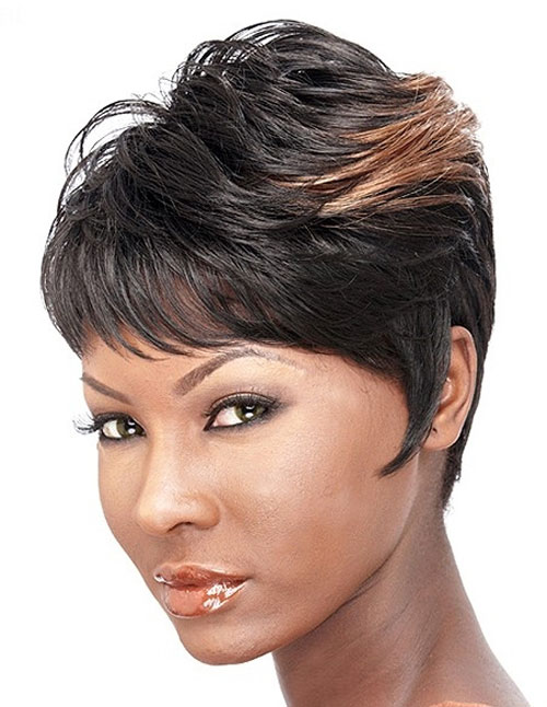 Short black hairstyles for women of color