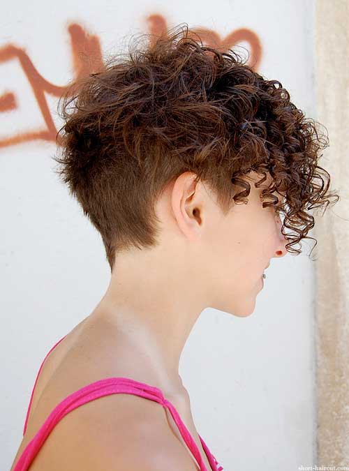 Very Short Curly Hairstyles for Women