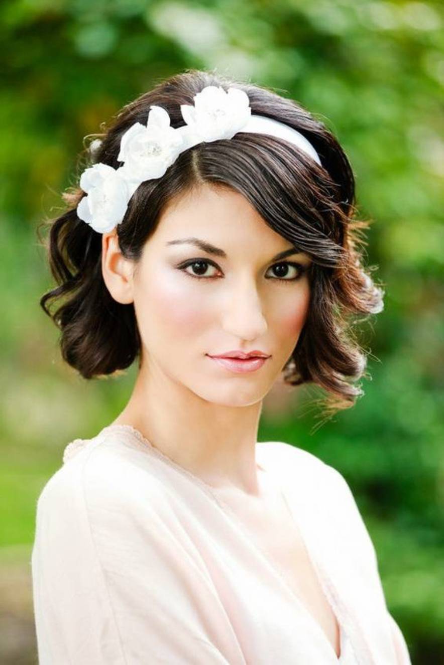 Wedding Hairstyles For Short Hair with Bangs