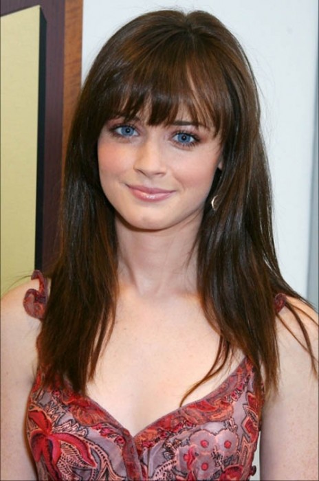 Hairstyles with Bangs Round Face