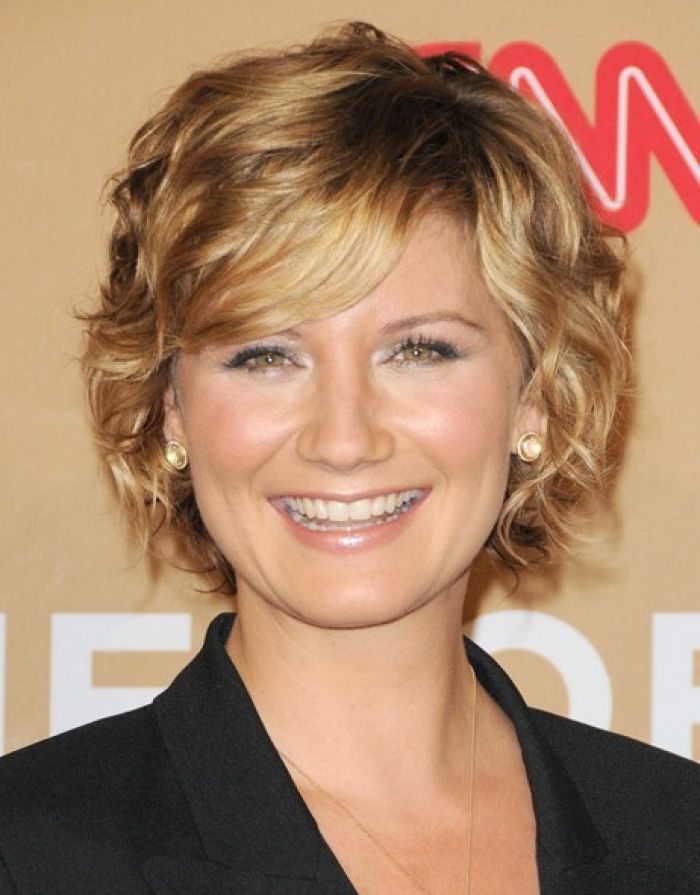 Short Hairstyles for Fine Wavy Hair
