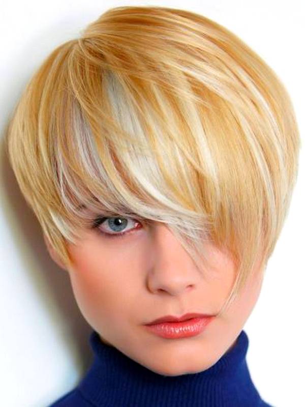 Short Hairstyles for Round Faces in Cute Color