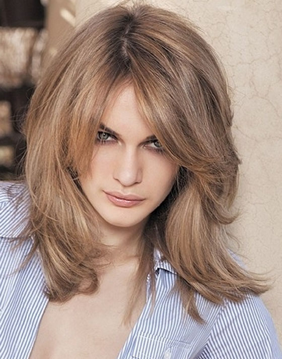 Shoulder-Length Layered Hairstyles Women