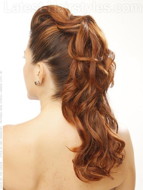 Long Curly Cute Prom Hairstyles