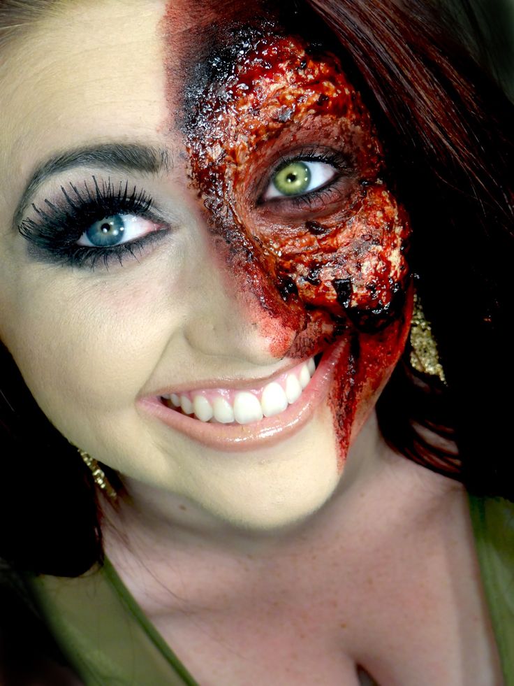 Bloody Face Halloween Makeup