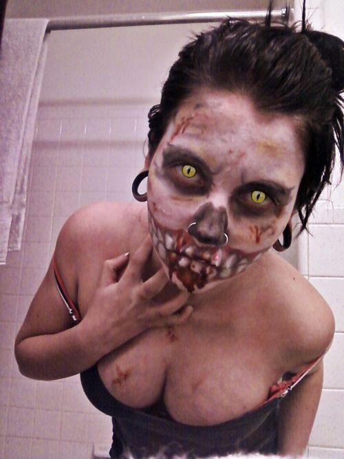 Very creepy zombie Halloween makeup!!! Looks so cool though ...