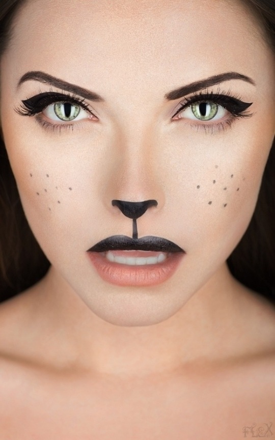 halloween woman black cat