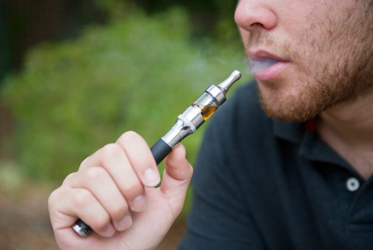 Do E-Liquids Pose a Threat to the Tobacco Market?